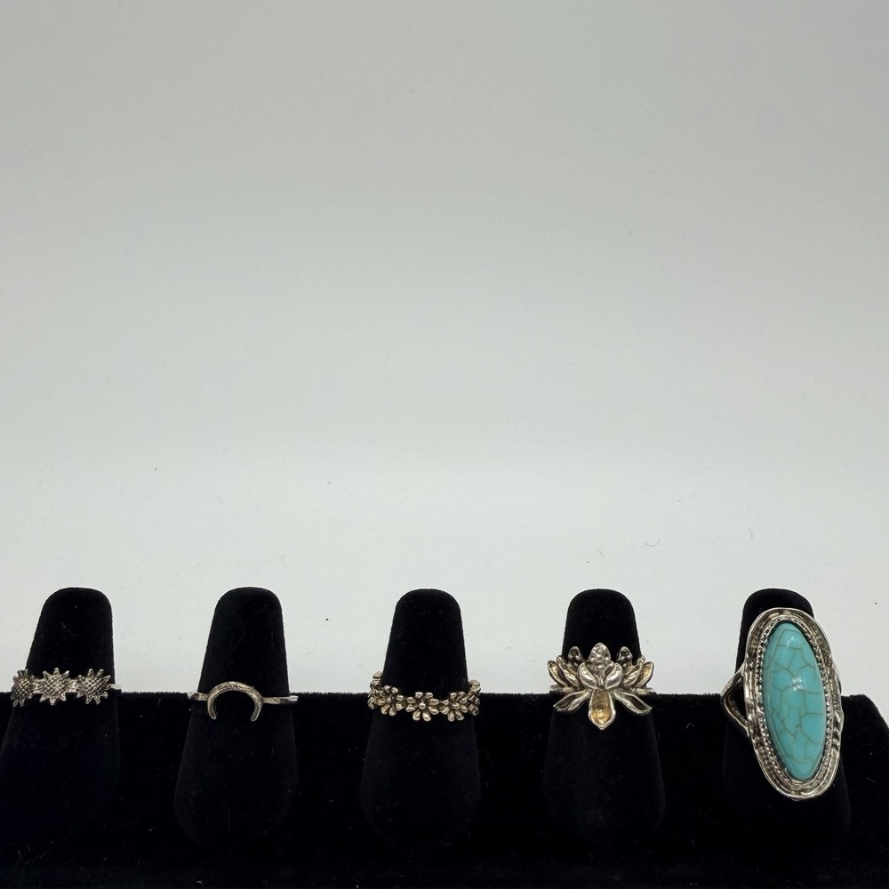 Vintage Southwestern Silver Turquoise Rings & Silver Size 5 & 6 Costume Jewelry